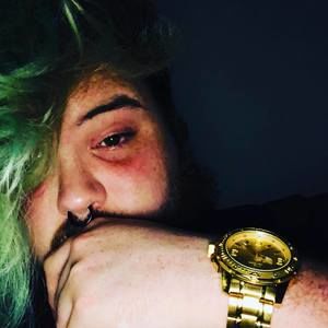 Meet your Posher, Heath